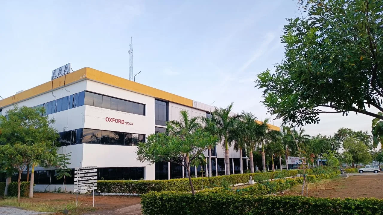 ZYRORA campus background